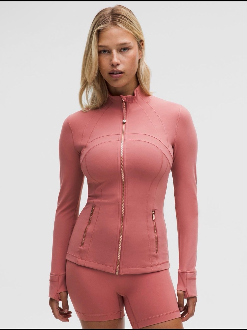 lululemon athletica Define Jacket in Dusk with the rose gold hardware! Size 6